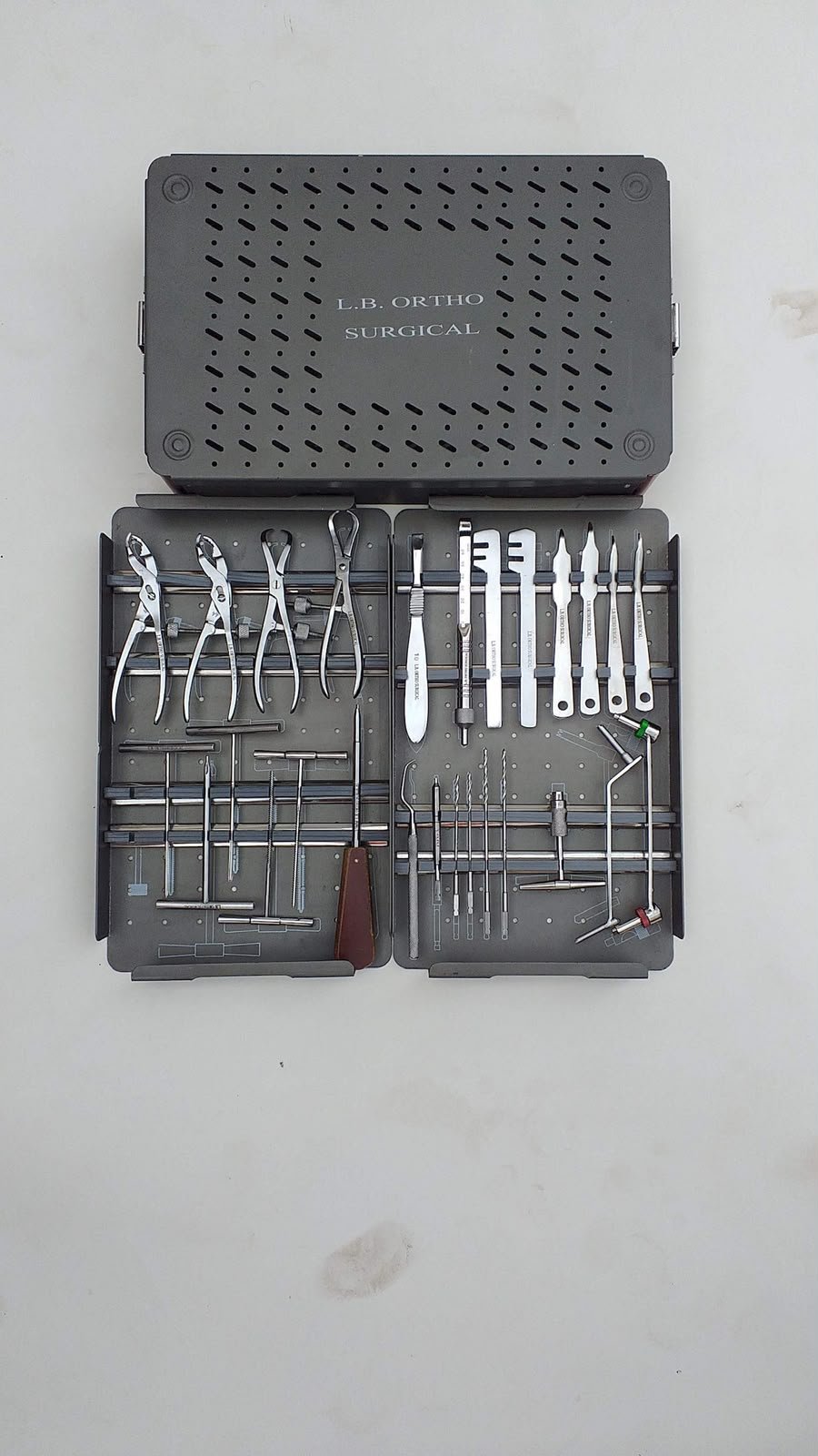 L.B. Ortho Surgical instrument tray set